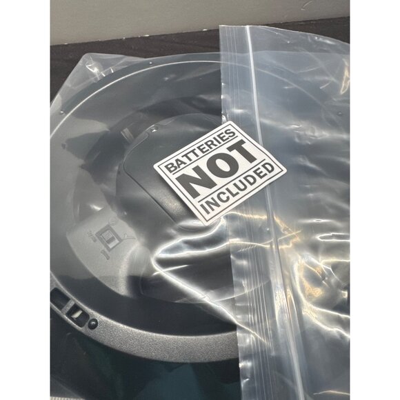 Simon Swipe Electronic Memory Game 2013 Hasbro Interactive Light-Up Toy TESTED - Picture 10 of 10